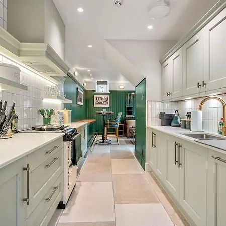 Luxury Mews House In Harrogate Villa Exterior photo
