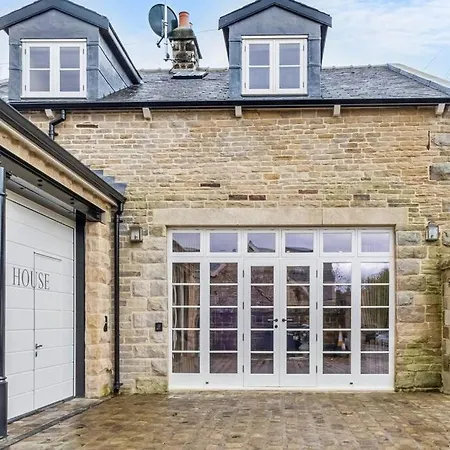 Luxury Mews House In Harrogate Villa Exterior photo